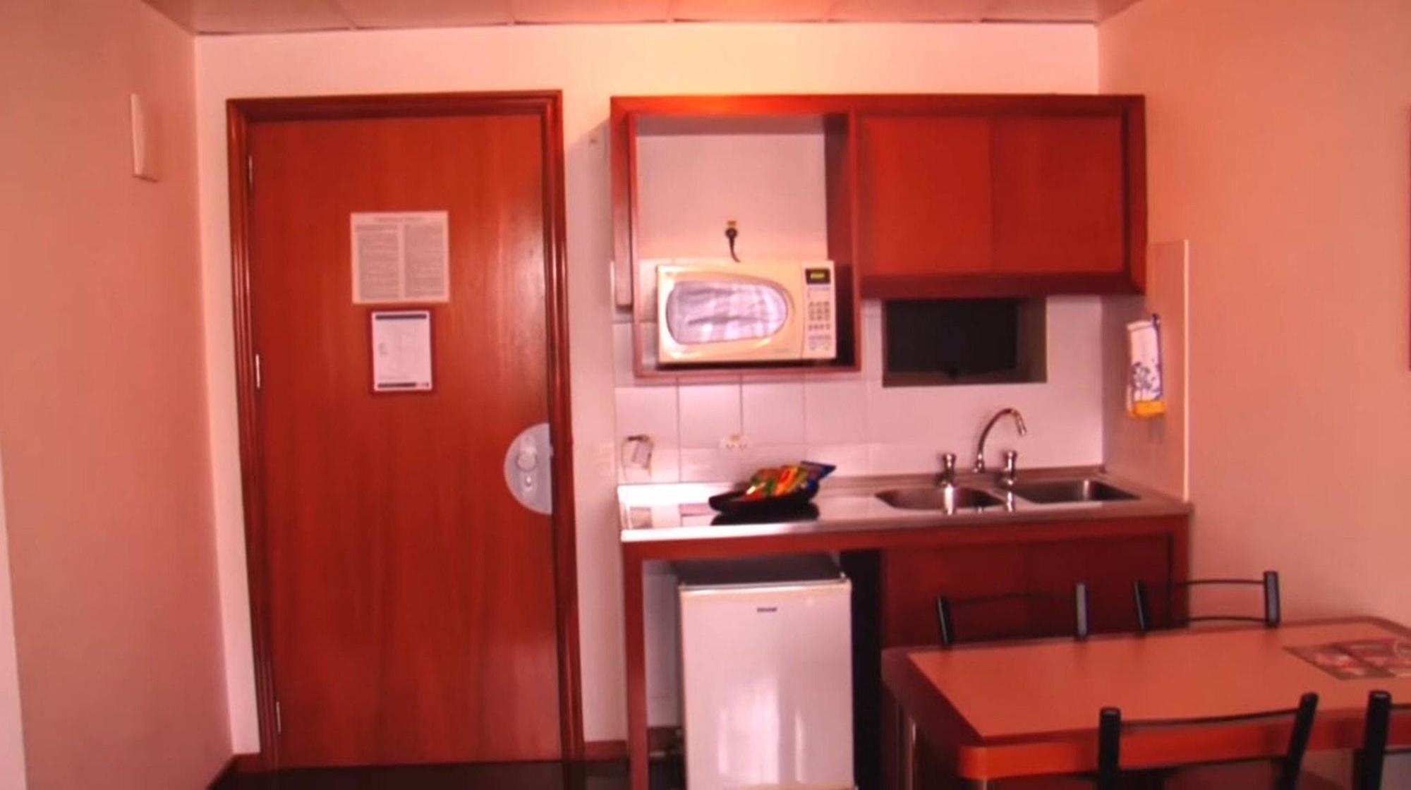 Collins Trade Hotel 阿雷格里港 外观 照片