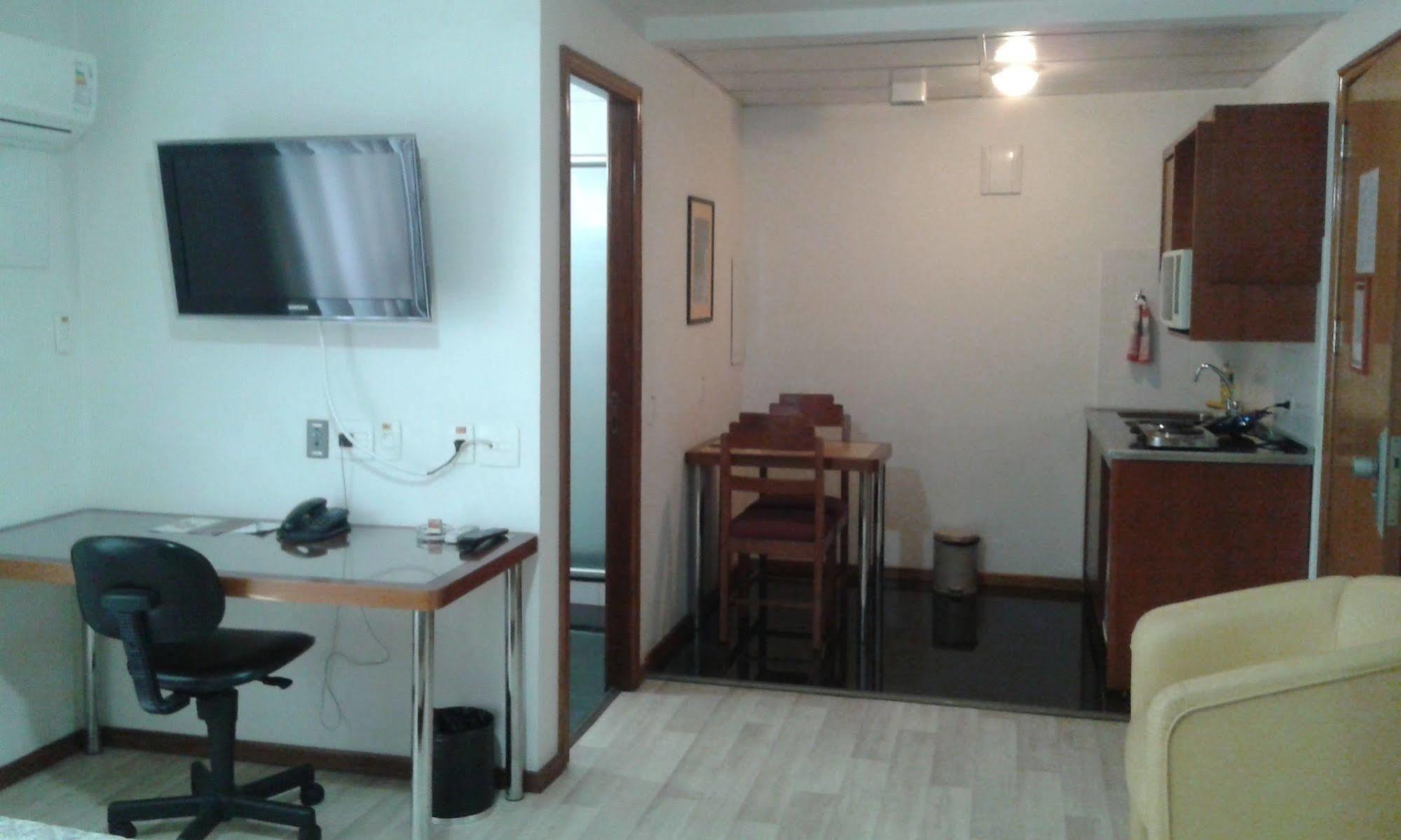 Collins Trade Hotel 阿雷格里港 外观 照片