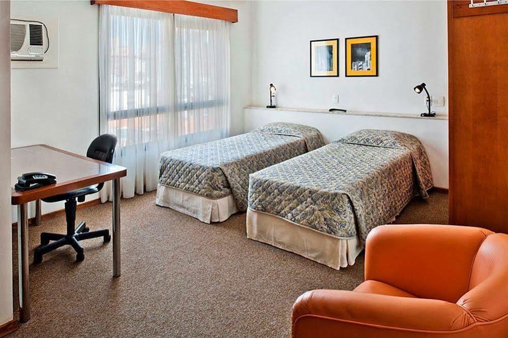 Collins Trade Hotel 阿雷格里港 外观 照片